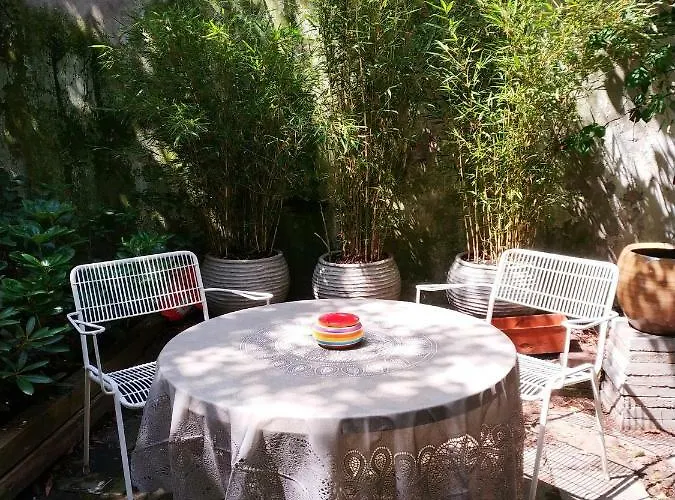 The Royal Ii - R.q.c. Haia