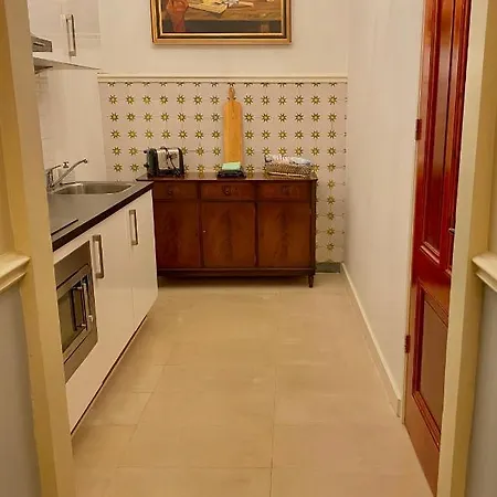 The Royal Ii - R.q.c.