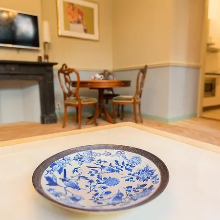 The Royal Ii - R.q.c. لاهاي