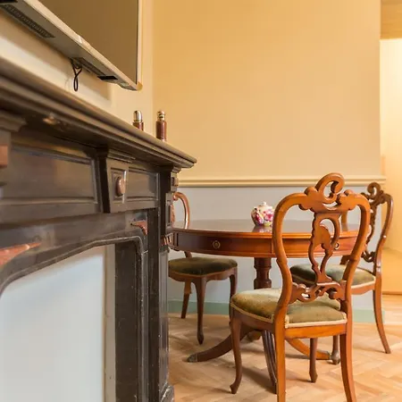 アパート The Royal Ii - R.q.c. *