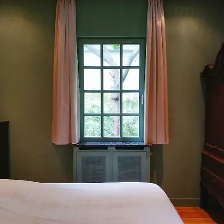 The Royal Ii - R.q.c. Haag