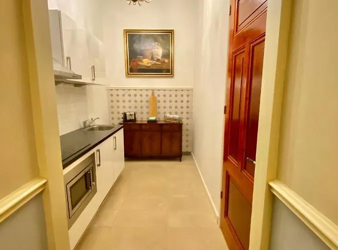 The Royal Ii - R.q.c. האג