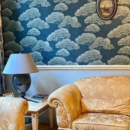 The Royal Ii - R.q.c.